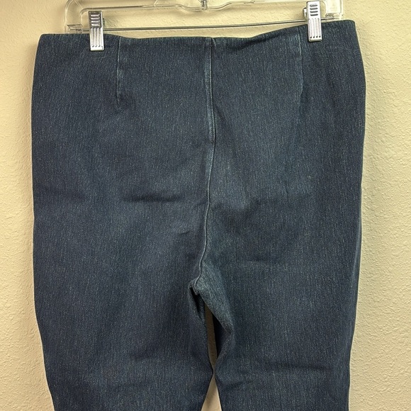 Lysse slimming blue denim pull on Skinny Pants with cuff & zipper at ankles - Picture 4 of 8